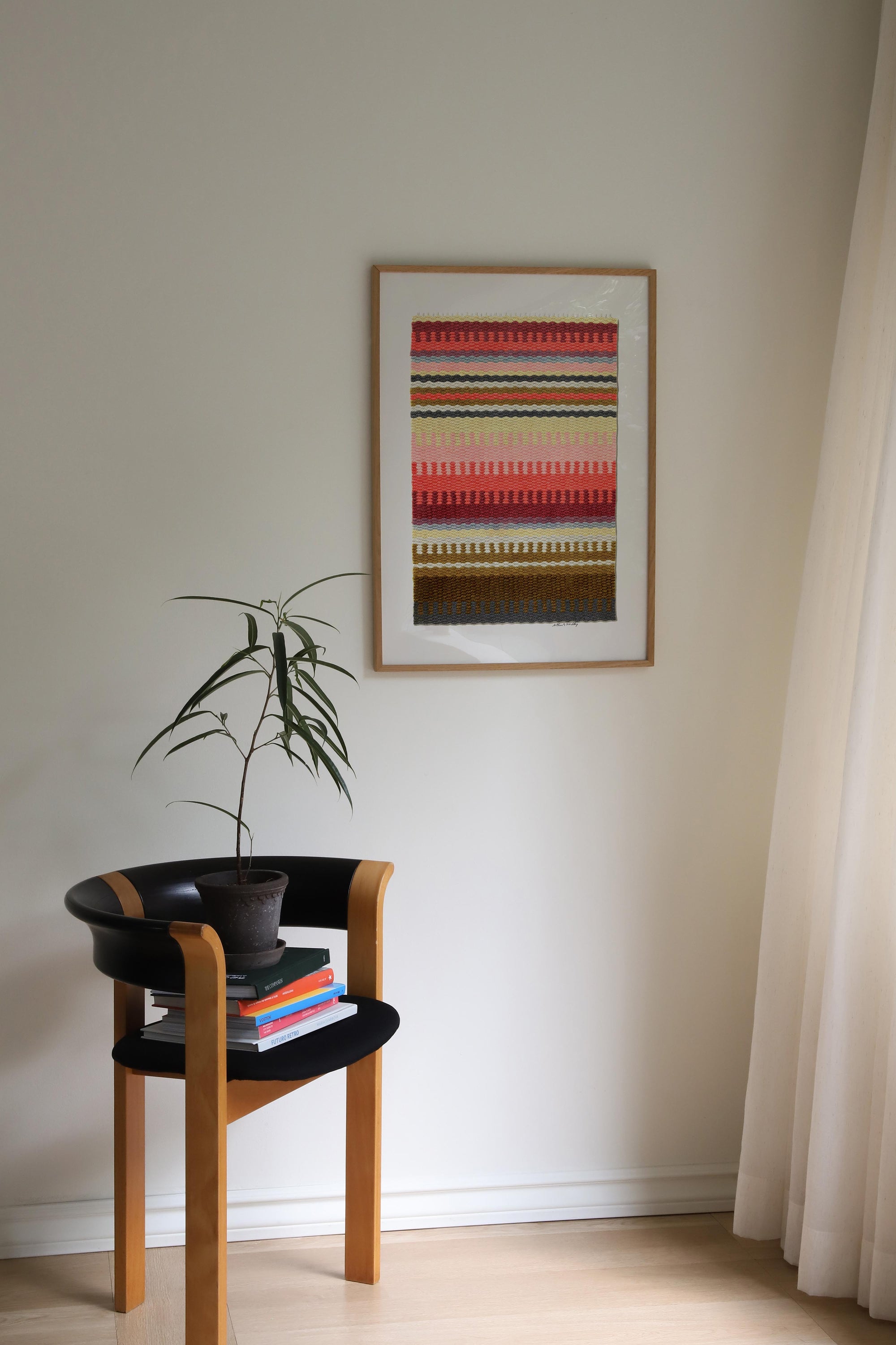 010. Vintage Pattern Print